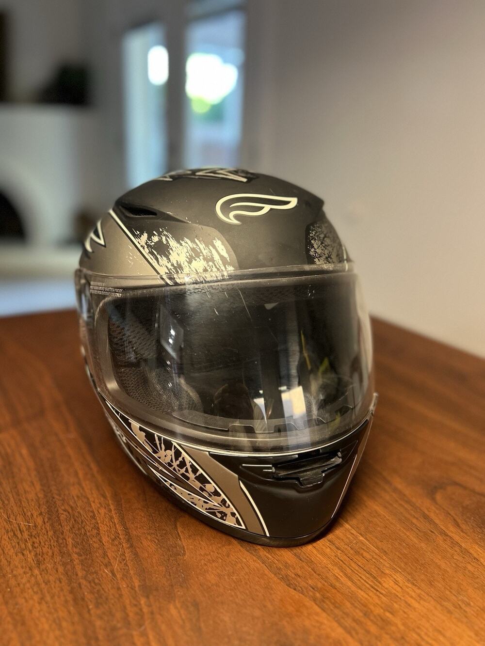 Fulmer Cyclone J5 Black Grey Full Face Flip-up Visor Motorcycle Helmet Size S